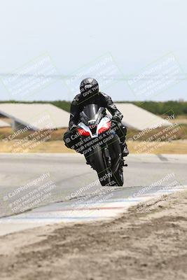 media/May-26-2025-Lets Ride (Mon) [[3bf1de1d65]]/A Group/12pm (Wheelie Bump)/